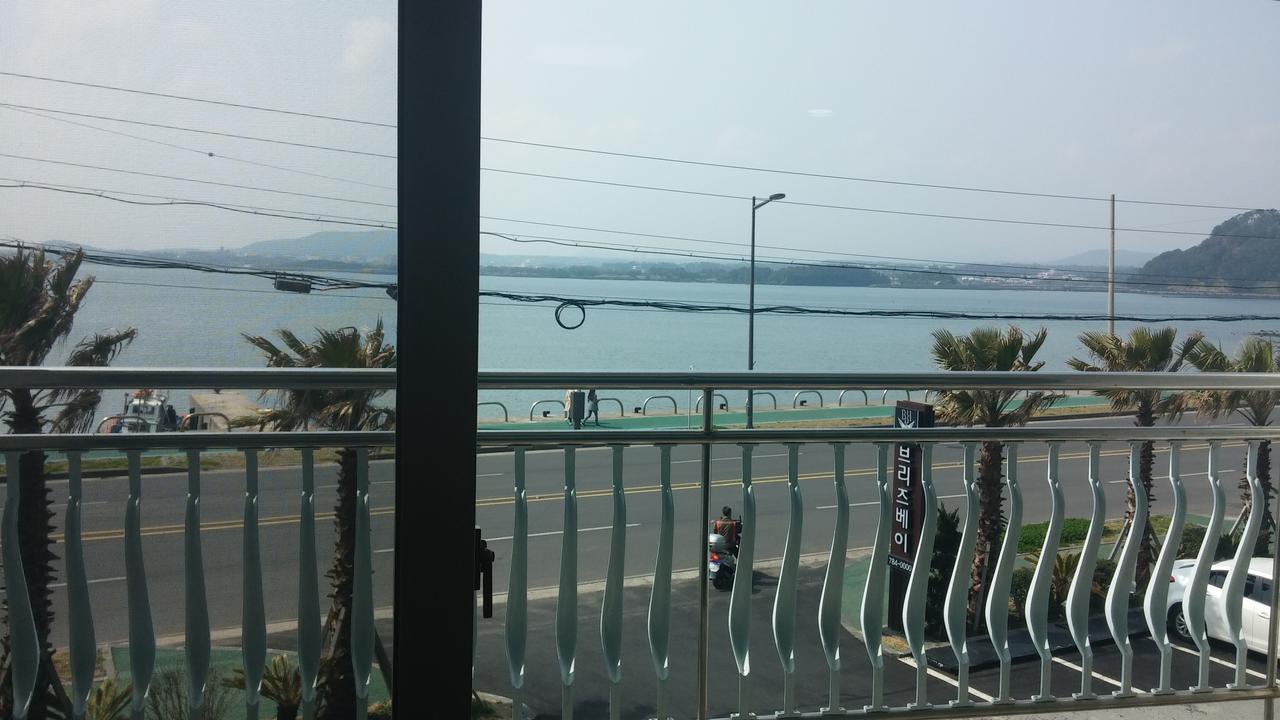 Breeze Bay Hotel Seogwipo-stad Buitenkant foto