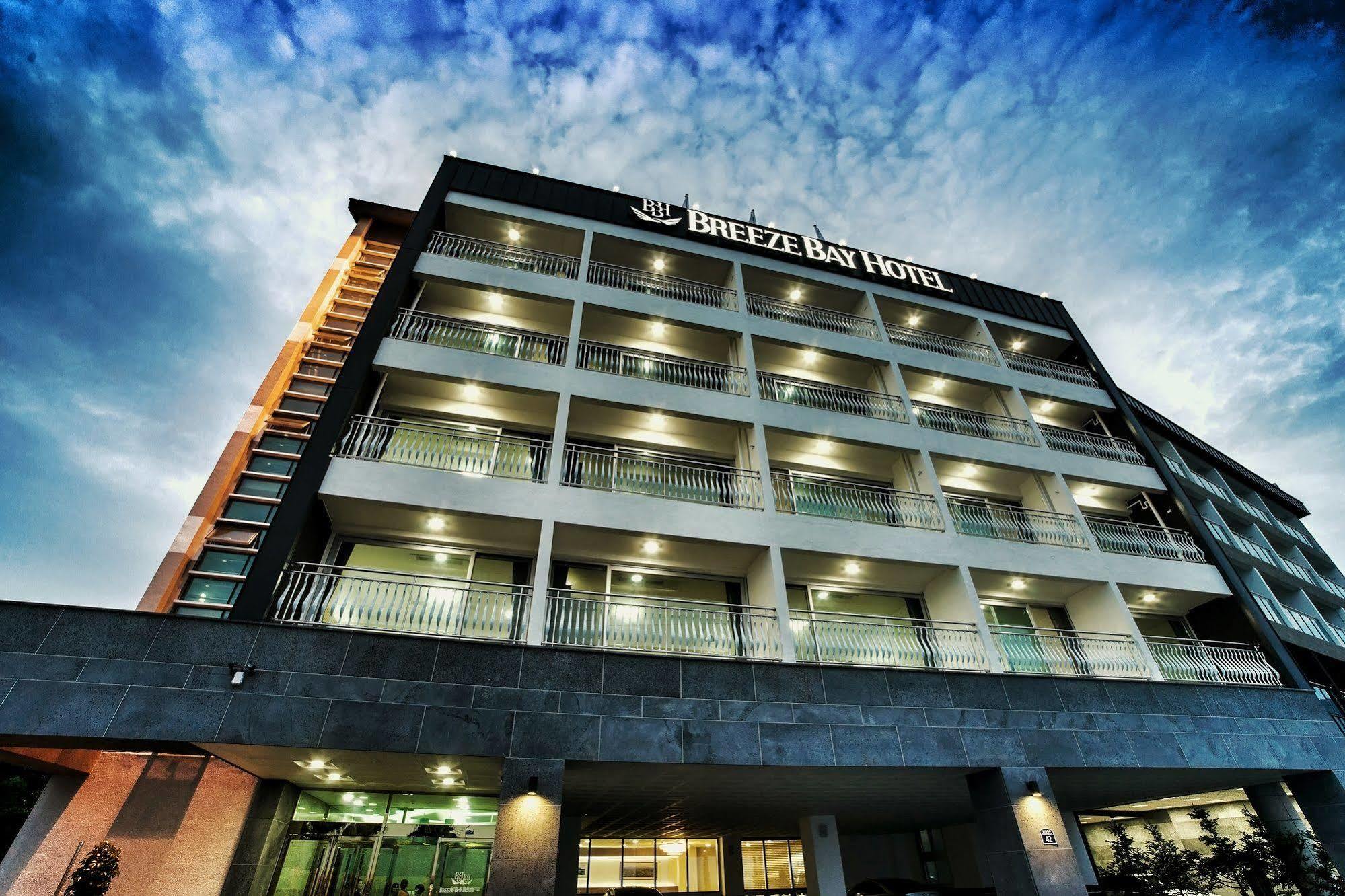 Breeze Bay Hotel Seogwipo-stad Buitenkant foto